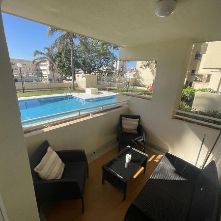 Apartamento En La Carihuela Con Piscina Y Parking, Al Lado De La Playa Apartment Torremolinos Exterior foto